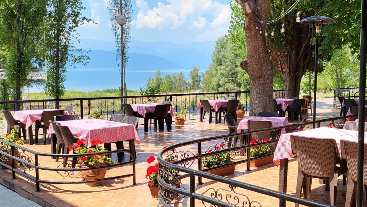 Mayberry Lake - Villa Medijapark Претор Экстерьер фото